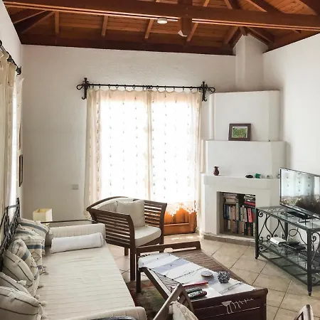 Alanya Sleeps 2 Pool Air Con Wifi Villa *