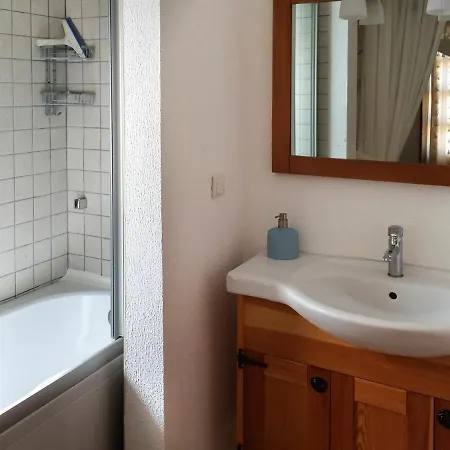 Alanya Sleeps 2 Pool Air Con Wifi Villa