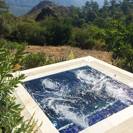 Alanya Sleeps 2 Pool Air Con Wifi Beldibi (Marmaris)